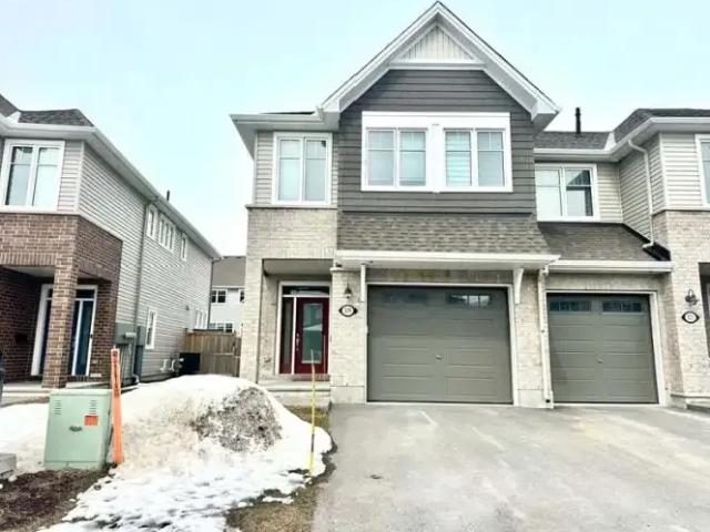 3 Bedroom Townhouse Ottawa ON LS102752432