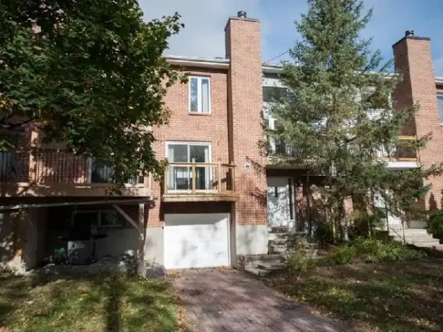 3 Bedroom Townhouse Ottawa ON LS102846476