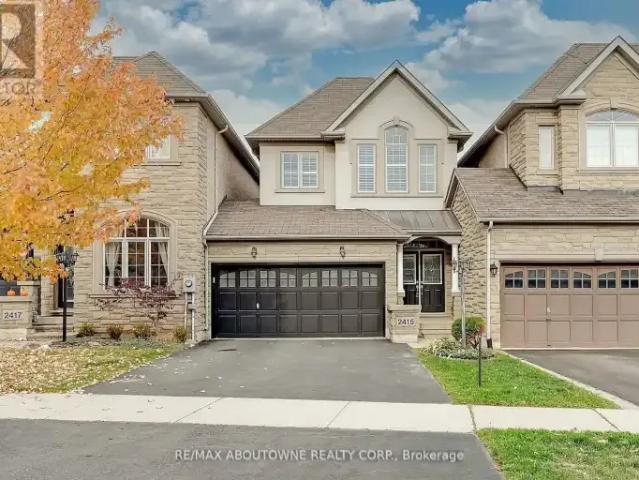 3 Bedroom Townhouse Oakville ON 103958785
