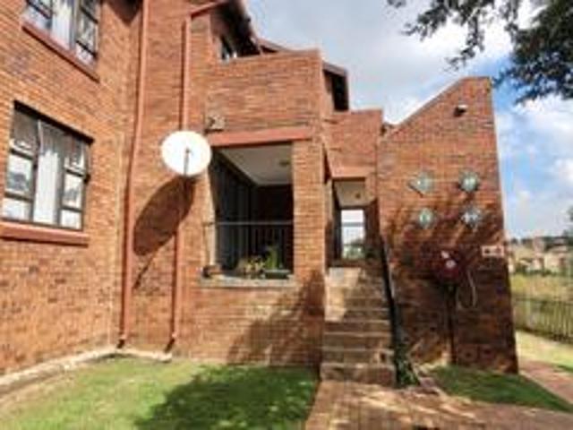 3 bedroom townhouse on the market in.
