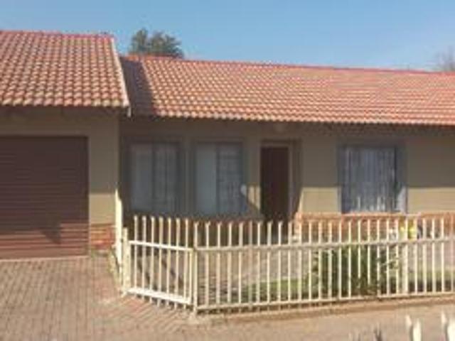 3 bedroom townhouse on the market in.