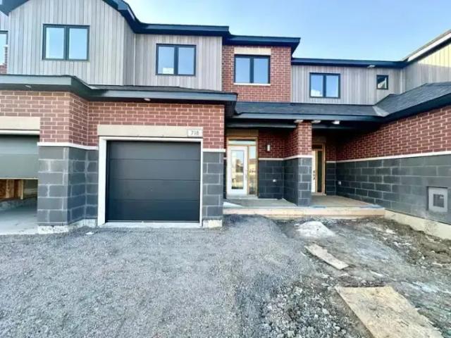 3 Bedroom Townhouse Orleans ON LS102847324