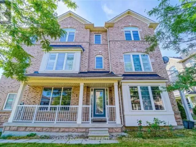 3 Bedroom Townhouse Ajax ON 103840272