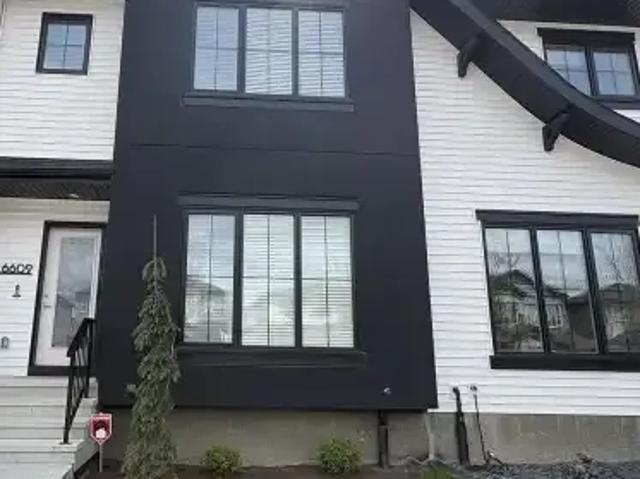 3 Bedroom Townhouse Beaumont AB 103011789