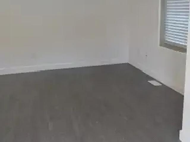 3 Bedroom Townhouse Calgary AB 104106690