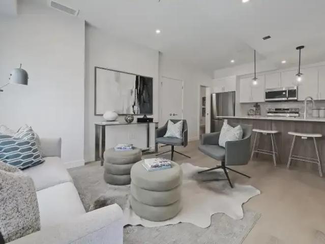 3 Bedroom Townhouse Calgary AB LS100526533