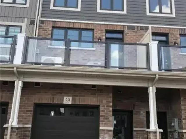 3 Bedroom Townhouse Cambridge ON 98956308