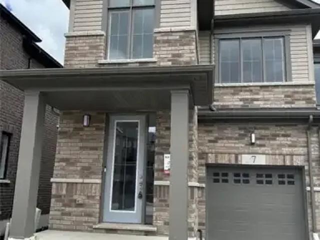 3 Bedroom Townhouse Cambridge ON 101986718