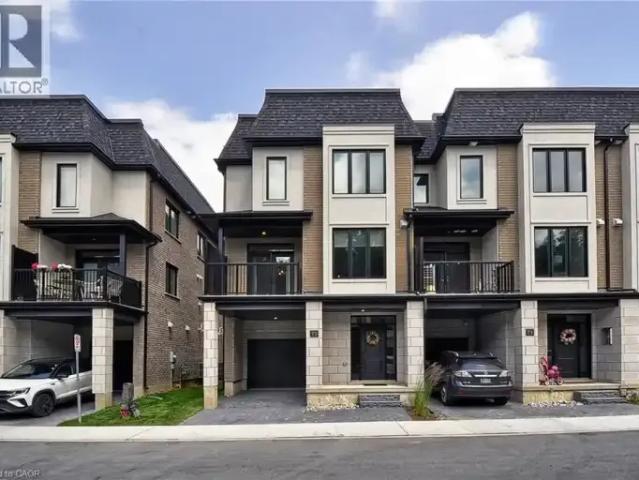 3 Bedroom Townhouse Cambridge ON 103739992
