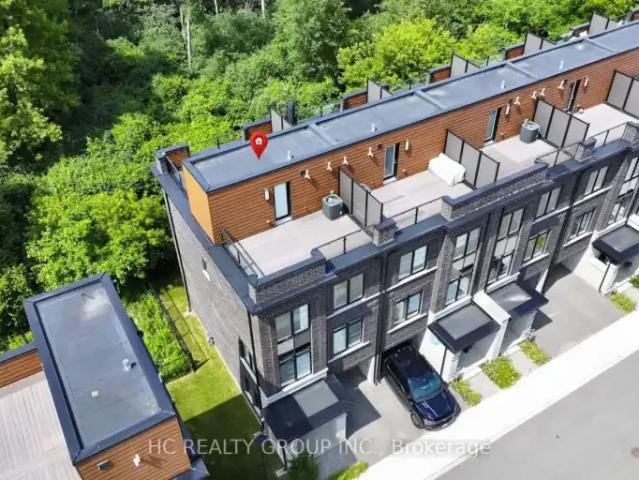3 Bedroom Townhouse Cambridge ON 103958740