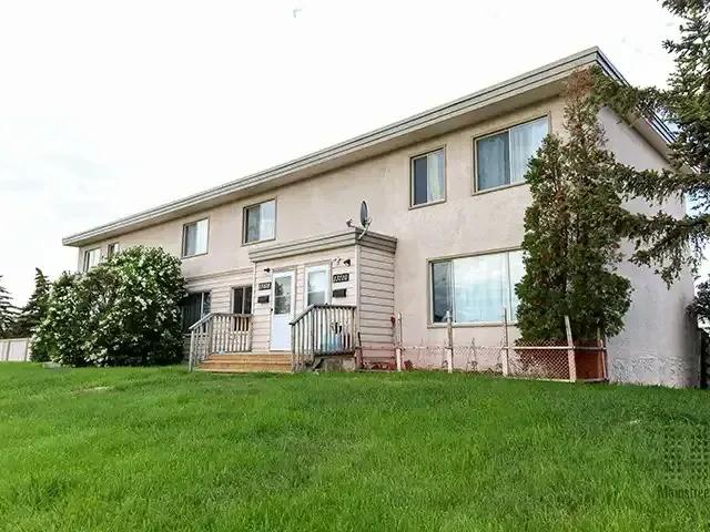 3 Bedroom Townhouse Edmonton AB LS90845691