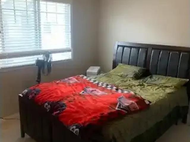 3 Bedroom Townhouse Edmonton AB 101441554