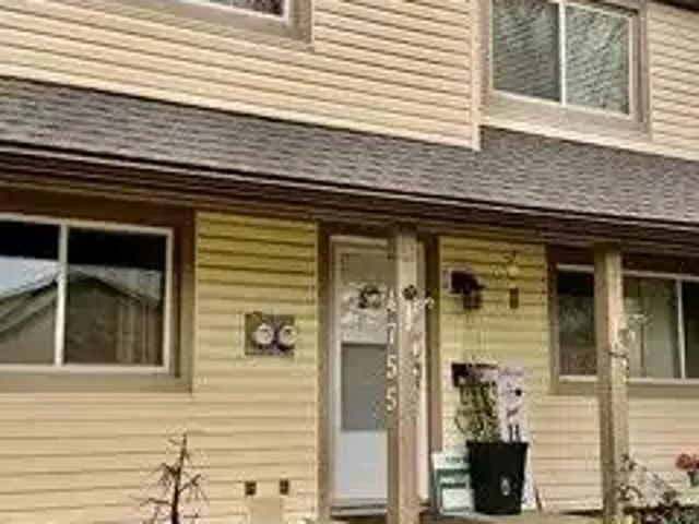 3 Bedroom Townhouse Edmonton AB 102204149