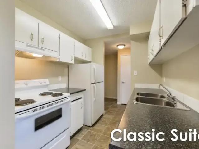 3 Bedroom Townhouse Edmonton AB 102845097