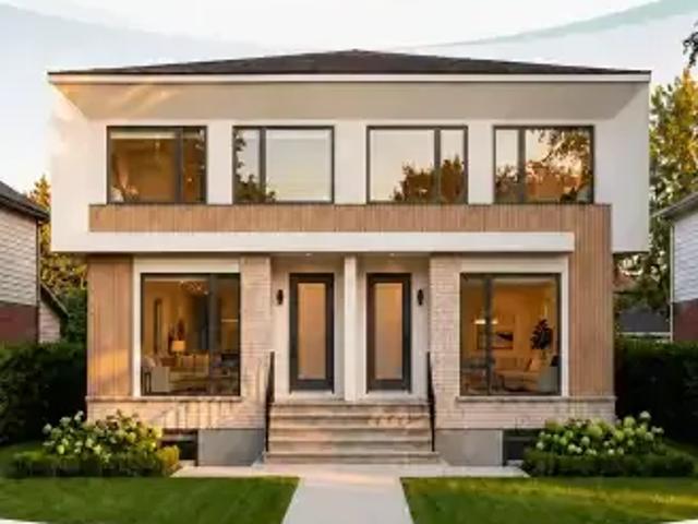 3 Bedroom Townhouse Edmonton AB 104940722