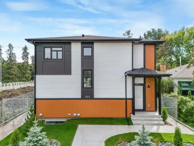 3 Bedroom Townhouse Edmonton AB 104940813