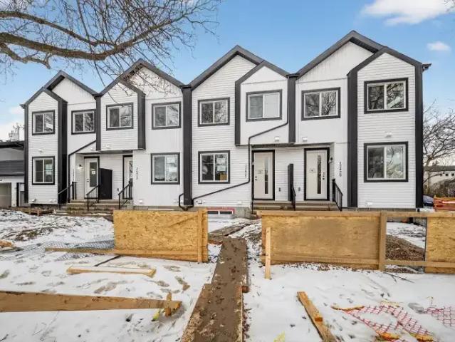 3 Bedroom Townhouse Edmonton AB 105023539