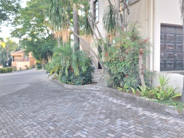 3 Bedroom Townhouse For Sale in Moreleta Park
