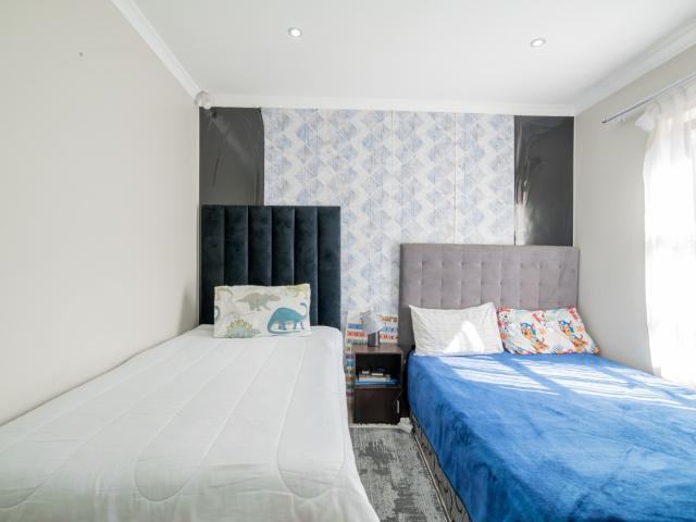 3 Bedroom Townhouse For Sale in Noordhang