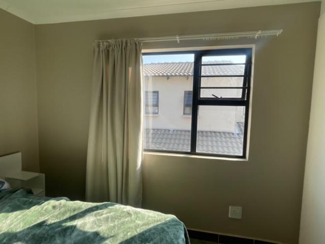 3 Bedroom Townhouse For Sale in Noordwyk