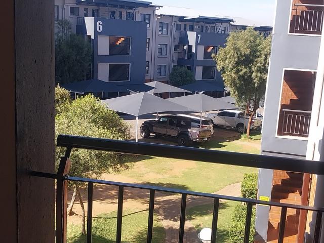 3 Bedroom Townhouse For Sale in Oakdene