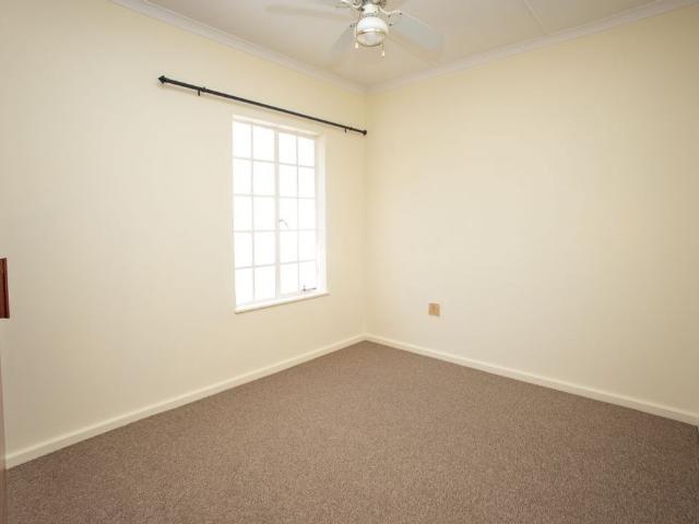 3 Bedroom Townhouse For Sale in Beacon Bay
