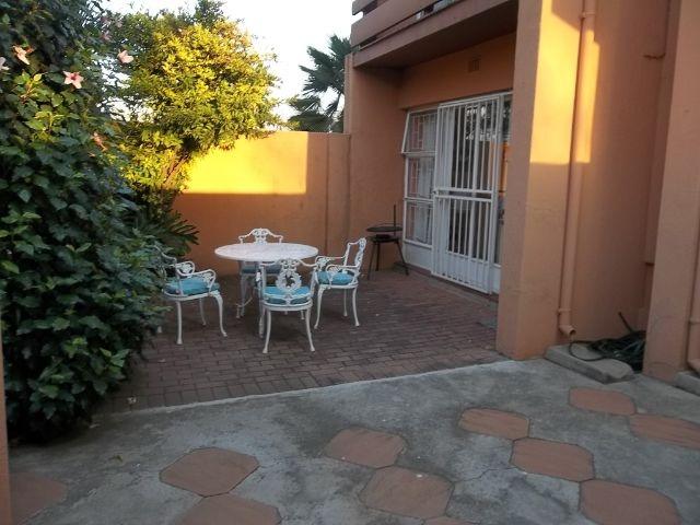 3 Bedroom Townhouse For Sale in Birch Acres