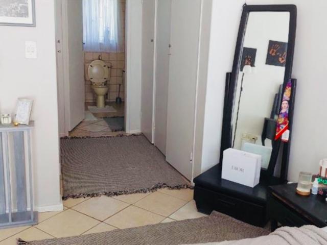 3 Bedroom Townhouse For Sale in Birchleigh