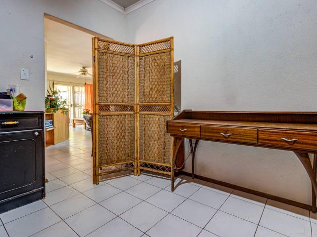 3 Bedroom Townhouse For Sale in Birchleigh