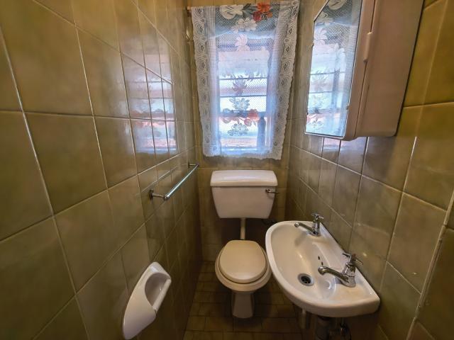 3 Bedroom Townhouse For Sale in Brackendowns