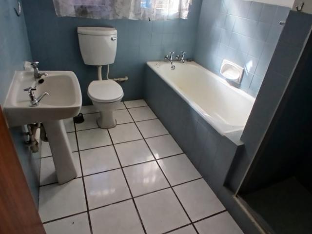 3 Bedroom Townhouse For Sale in Brackenhurst