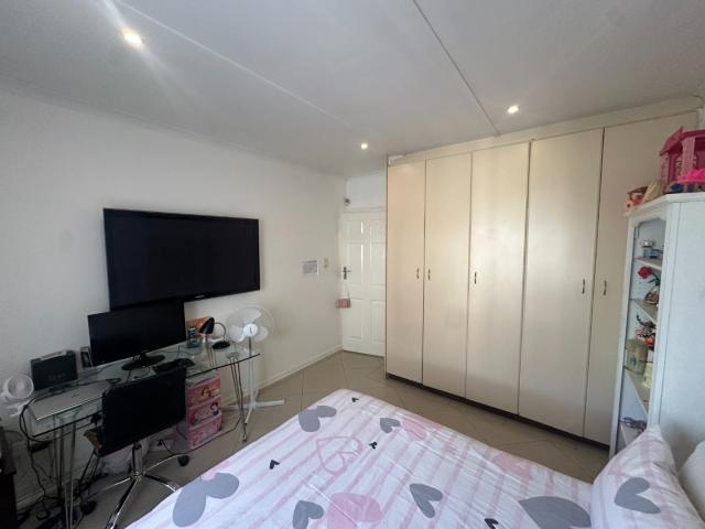 3 Bedroom Townhouse For Sale in Broadlands