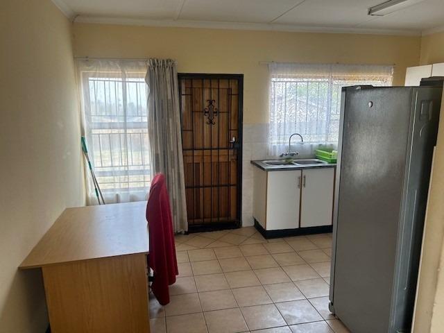 3 Bedroom Townhouse For Sale in Cleland