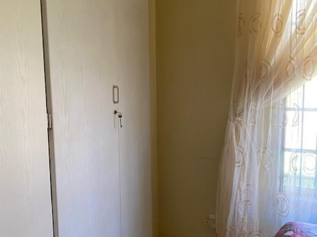 3 Bedroom Townhouse For Sale in Die Hoewes