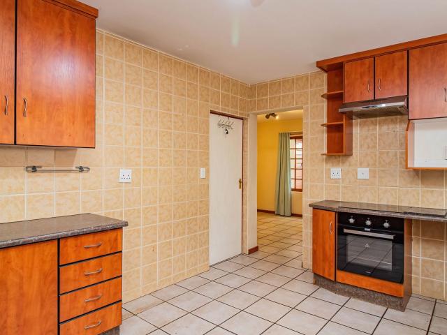 3 Bedroom Townhouse For Sale in Florida Park