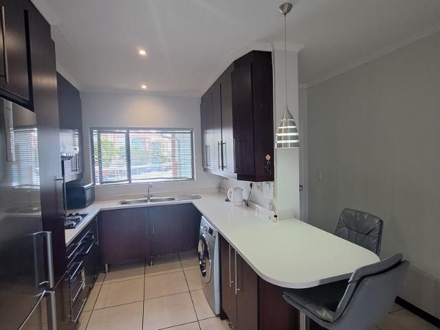 3 Bedroom Townhouse For Sale in Greenstone Hill