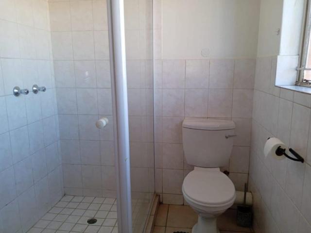 3 Bedroom Townhouse For Sale in Groblerpark