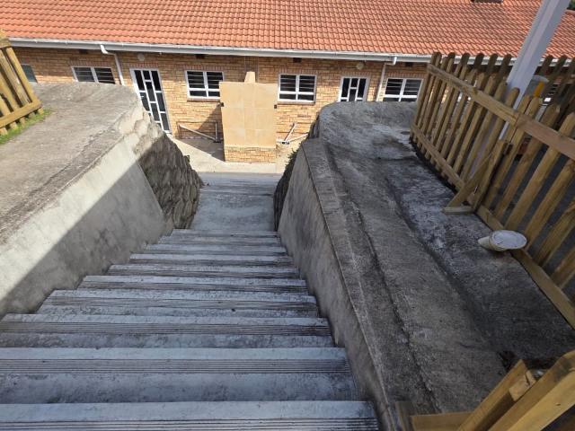 3 Bedroom Townhouse For Sale in Hatton Estate