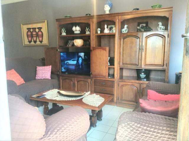 3 Bedroom Townhouse For Sale in Isipingo Rail