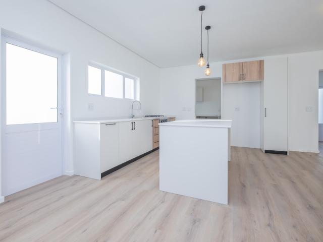 3 Bedroom Townhouse For Sale in Kommetjie