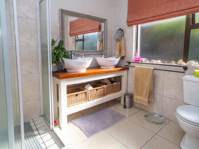 3 Bedroom Townhouse For Sale in La Lucia