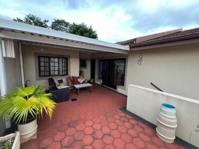 3 Bedroom Townhouse For Sale in Park Hill