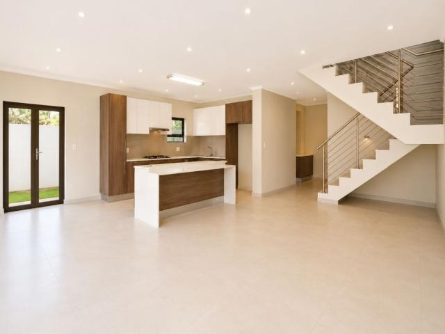 3 Bedroom Townhouse For Sale in Petervale