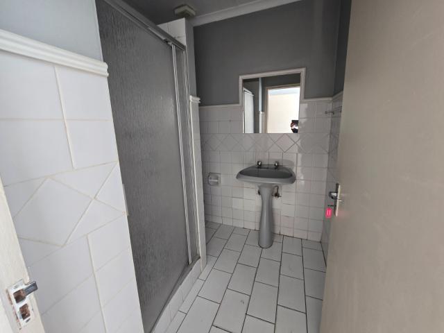 3 Bedroom Townhouse For Sale in Sunningdale