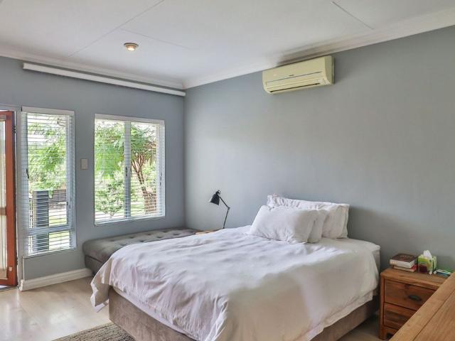 3 Bedroom Townhouse For Sale in The Coves