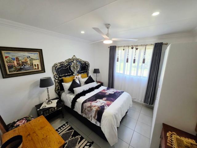 3 Bedroom Townhouse For Sale in The Coves