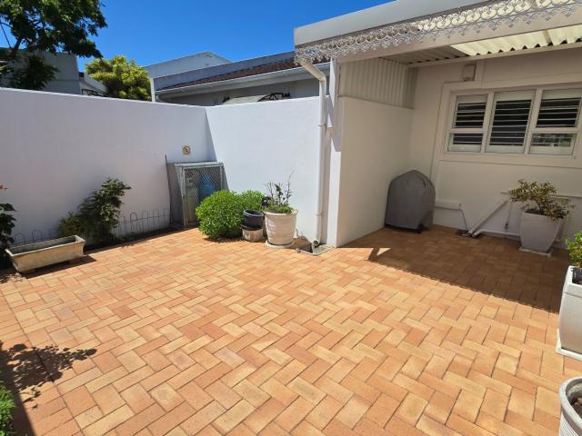 3 Bedroom Townhouse For Sale in Umgeni Park