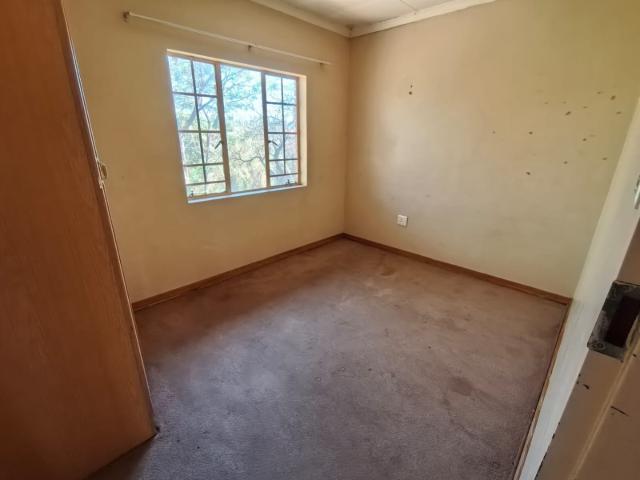 3 Bedroom Townhouse For Sale in Waterval East