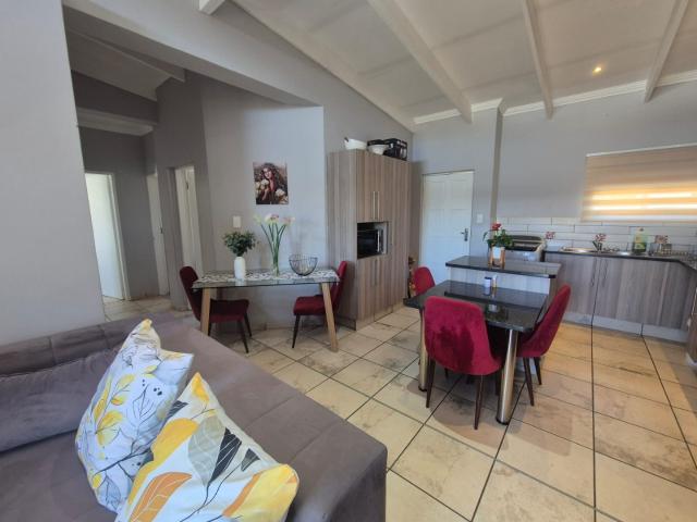 3 Bedroom Townhouse For Sale in Waterval East