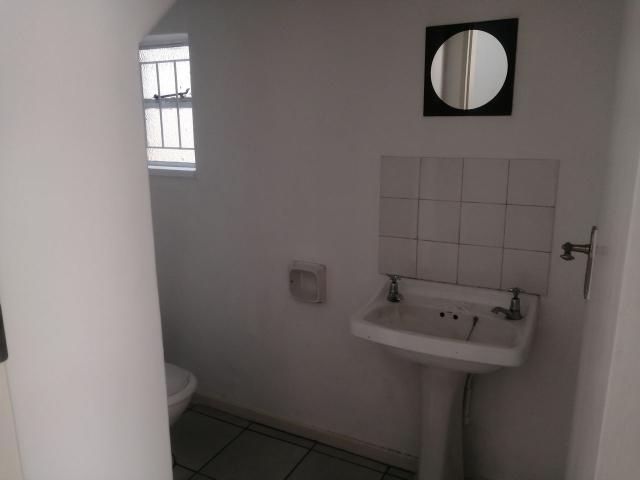 3 Bedroom Townhouse For Sale in Westonaria